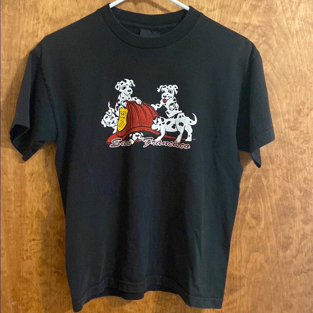 Graphic tee with Dalmatians